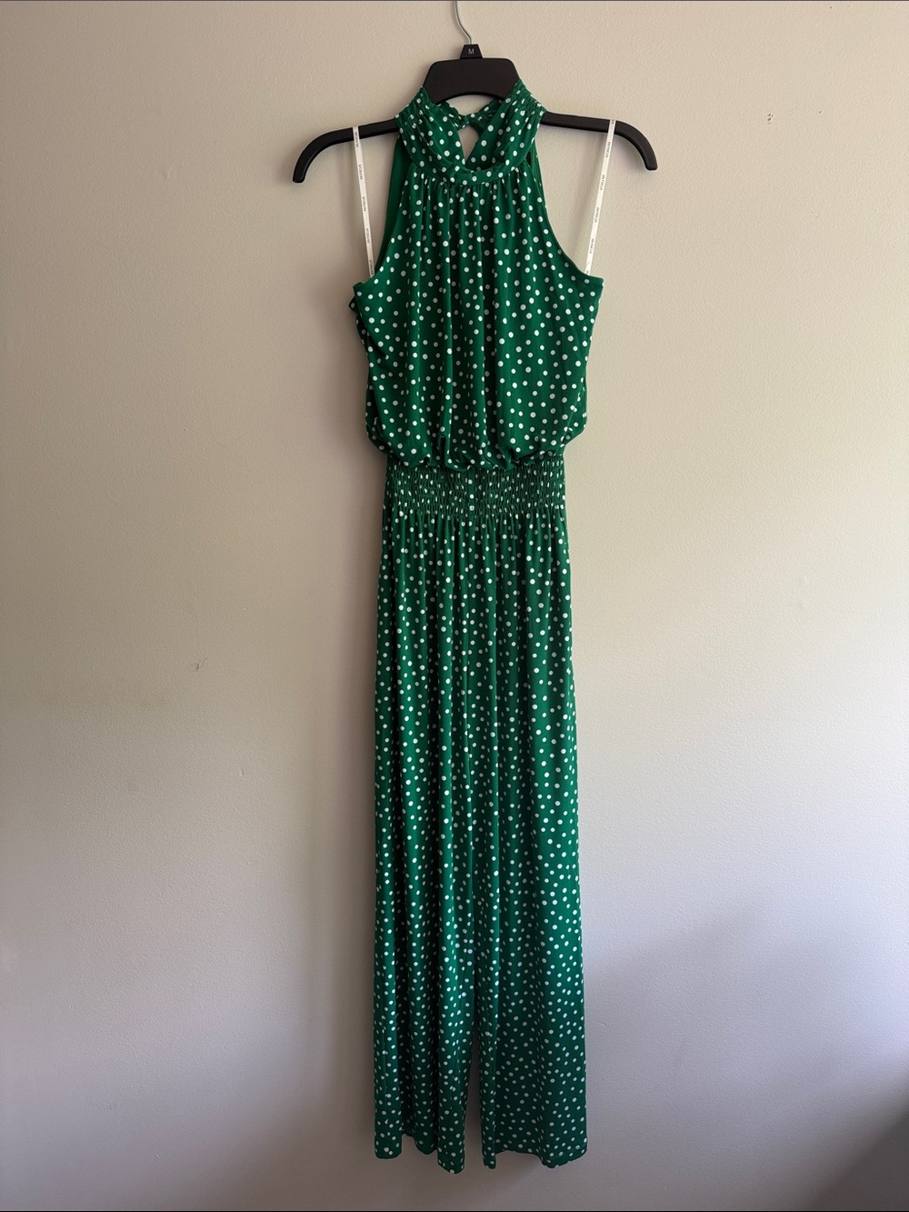 Green & White Polka Dot Jumpsuit 💚🤍
